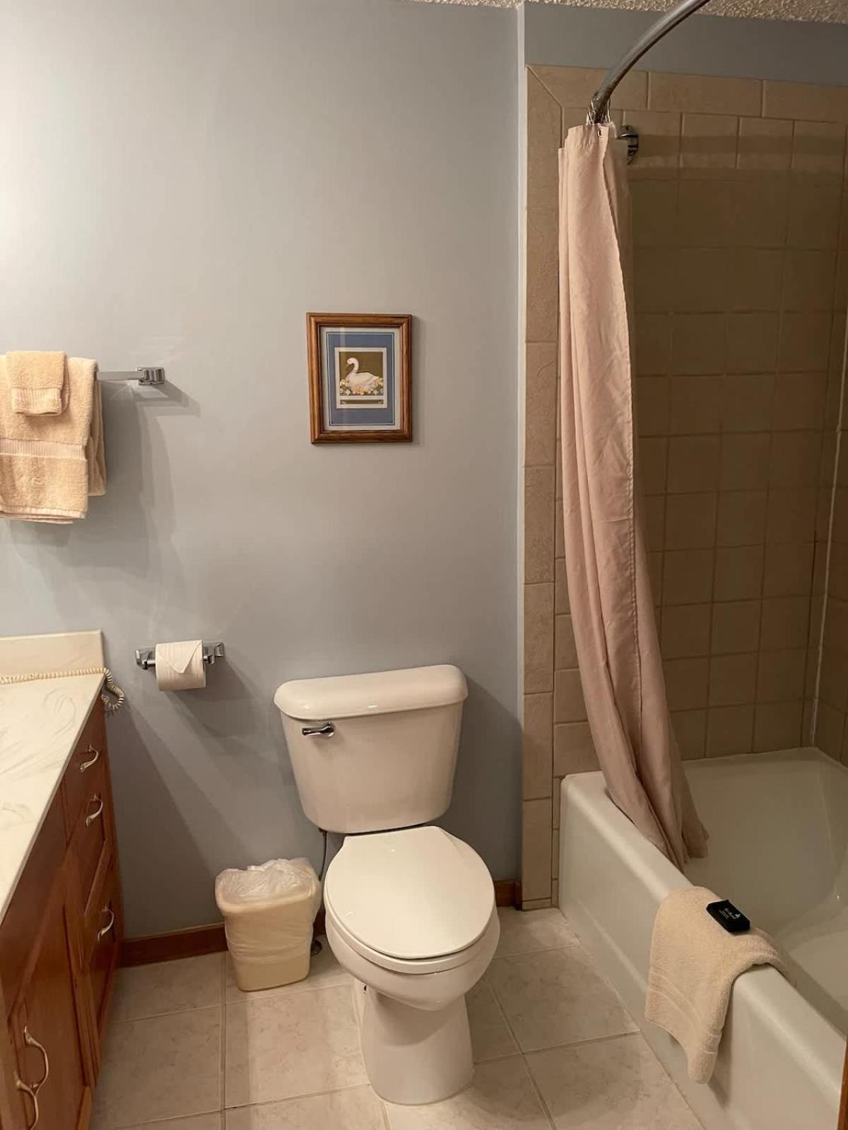 Top Floor Luxury, Sauna, Private Pool, Lake Bellaire Beach, 5 Beds, 4 Full Bath ภายนอก รูปภาพ